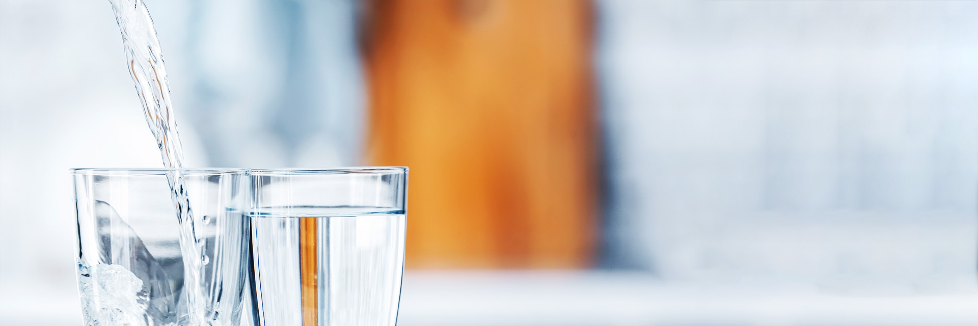 “水健康”系統(tǒng)<br>飲用水安全健康，母嬰老少更安心